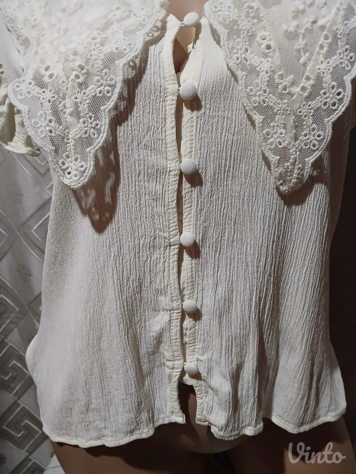 Zara krem bluza sa prelepom kragnom L