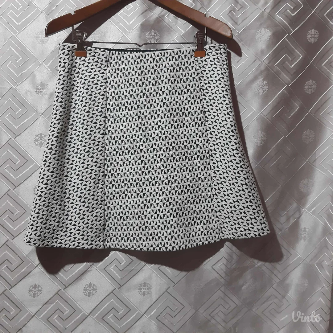 Orsay mini suknja A kroja M/L