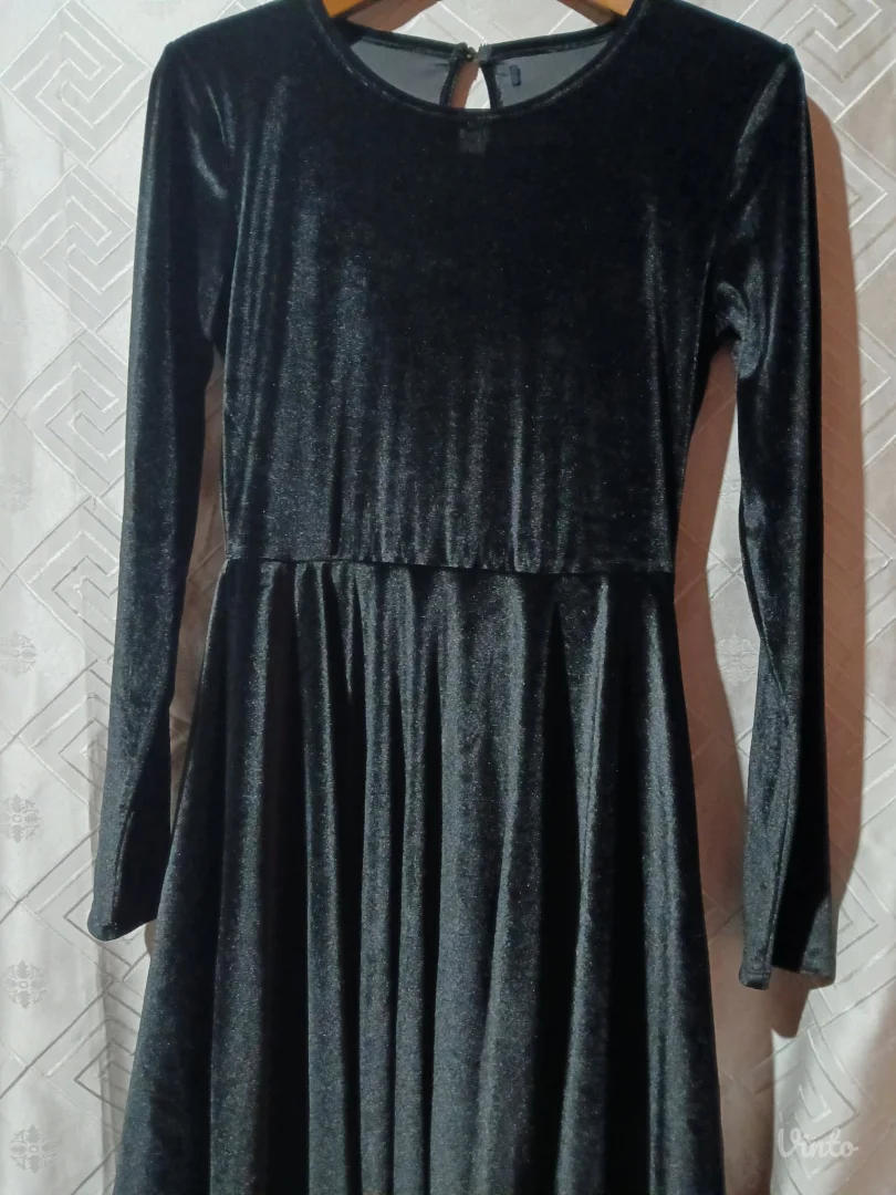 Goth Crna Plisana haljina M