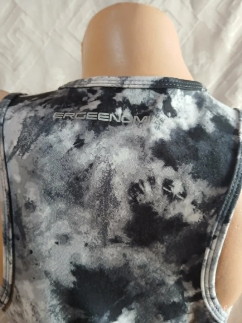 Ergeenomixx sport majica L/XL