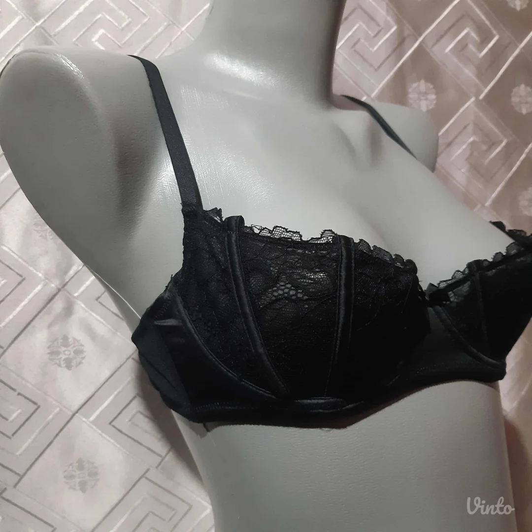 Dva Sexy crna brusa S