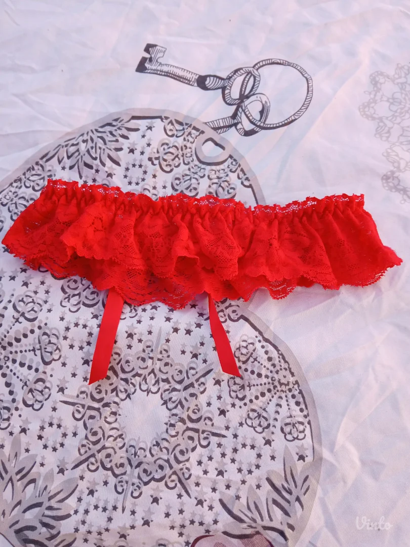 Crvena Cipkasta podvezica One Size