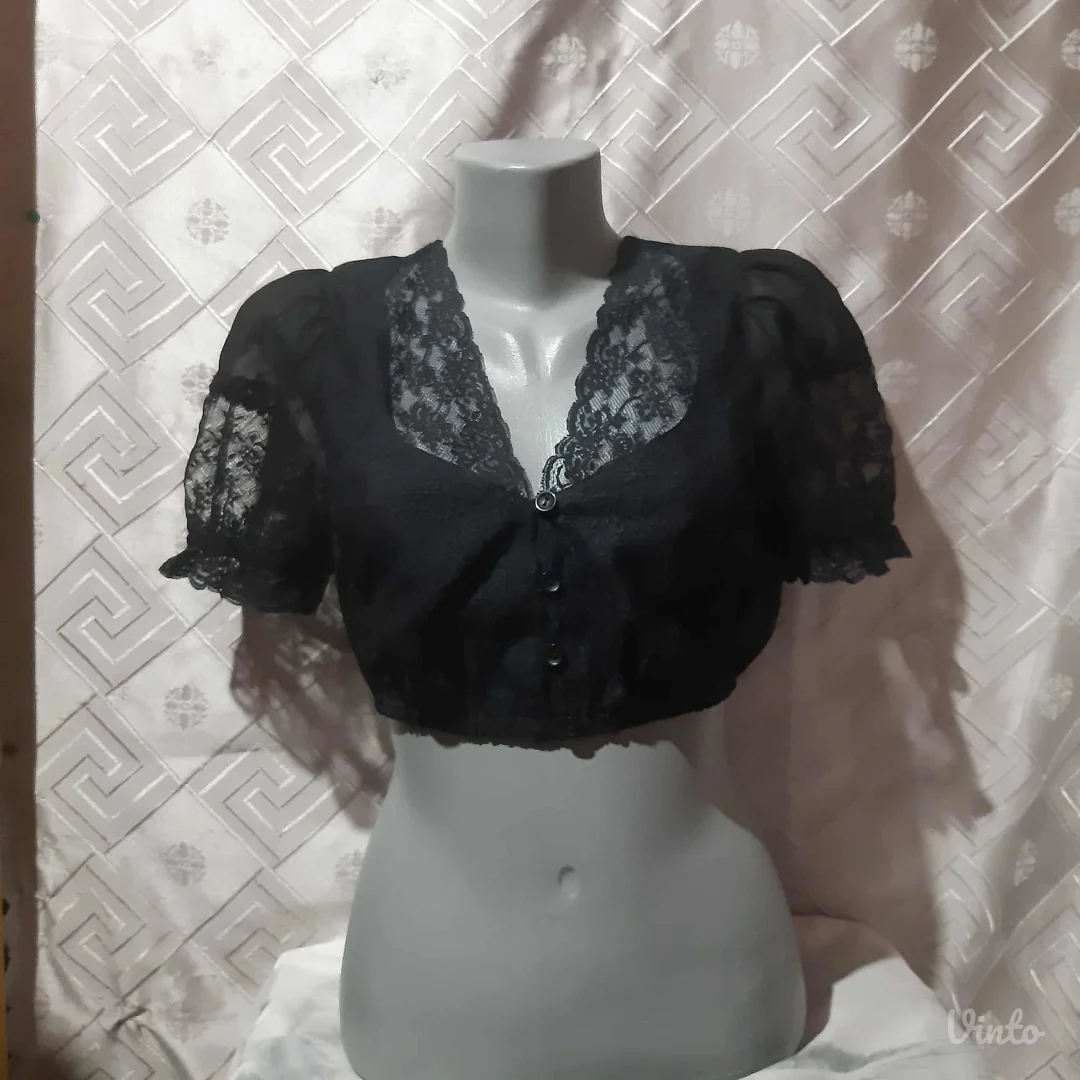 Goth crni crop top S