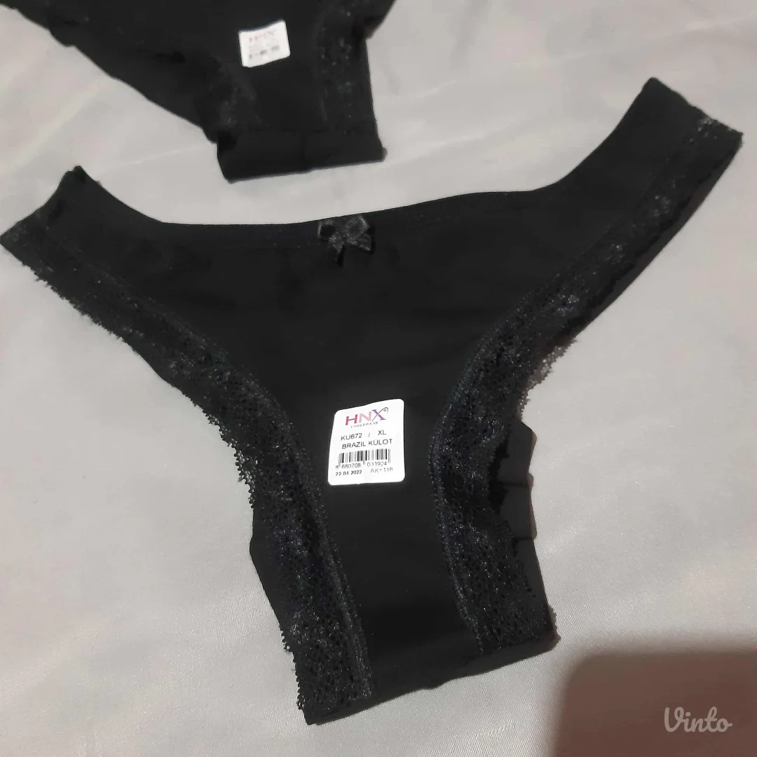 3 komada crnih gacica M Novo