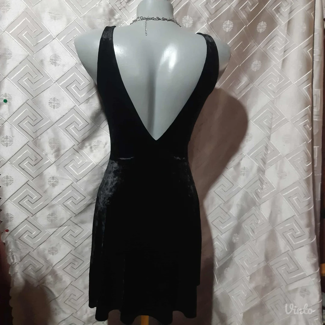 H&M Mala Crna Plisana Haljina XS/S