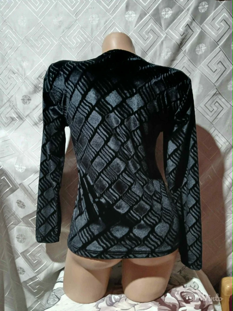 Plisana crna Bluza M/L