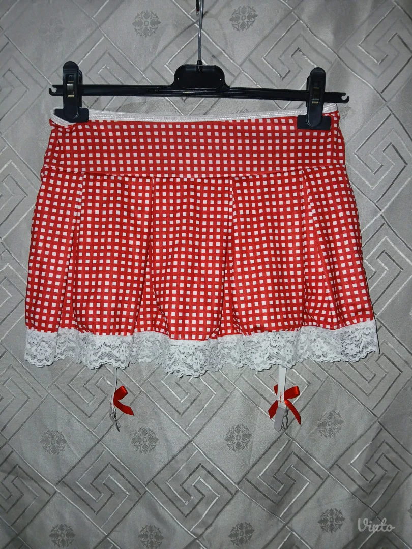 Sexy karirana suknjica sa cipkom i dva haltera S