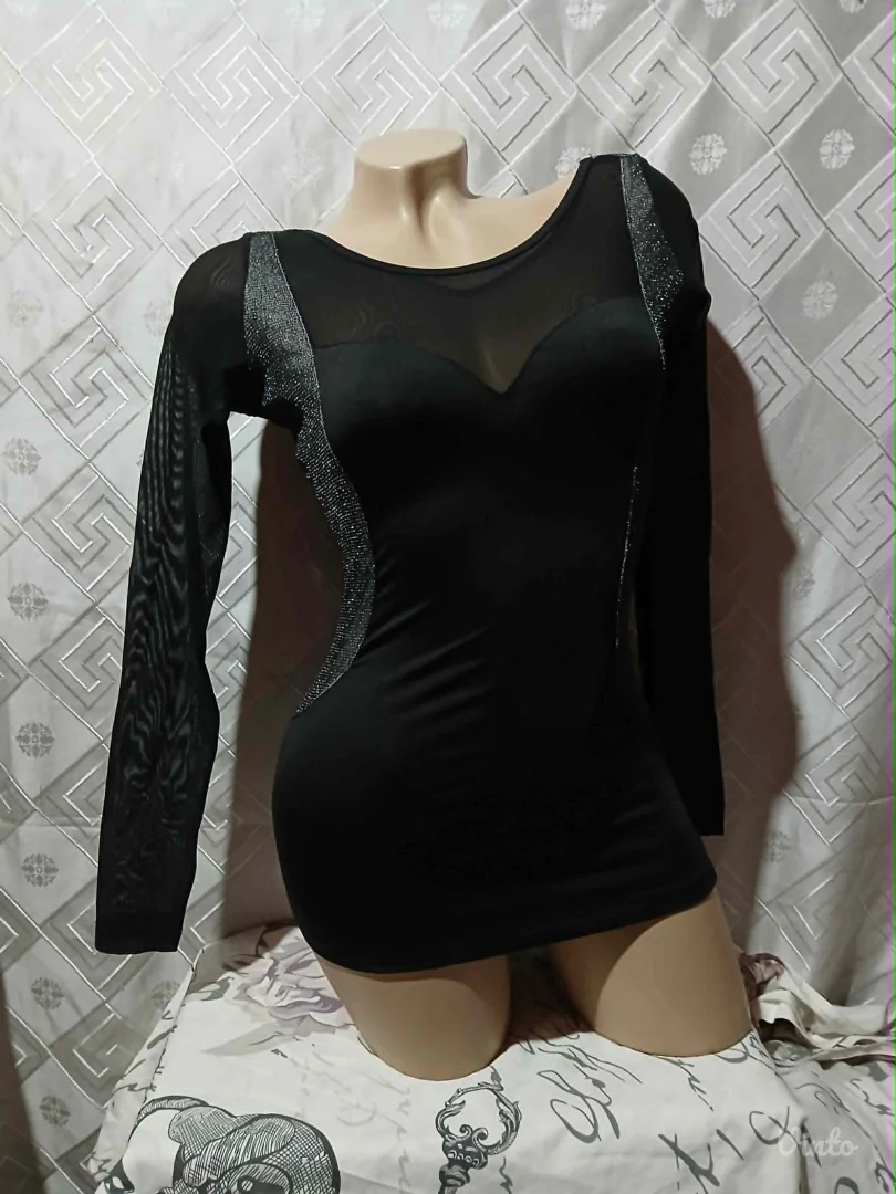 Crno/Srebrna bluza uz telo S