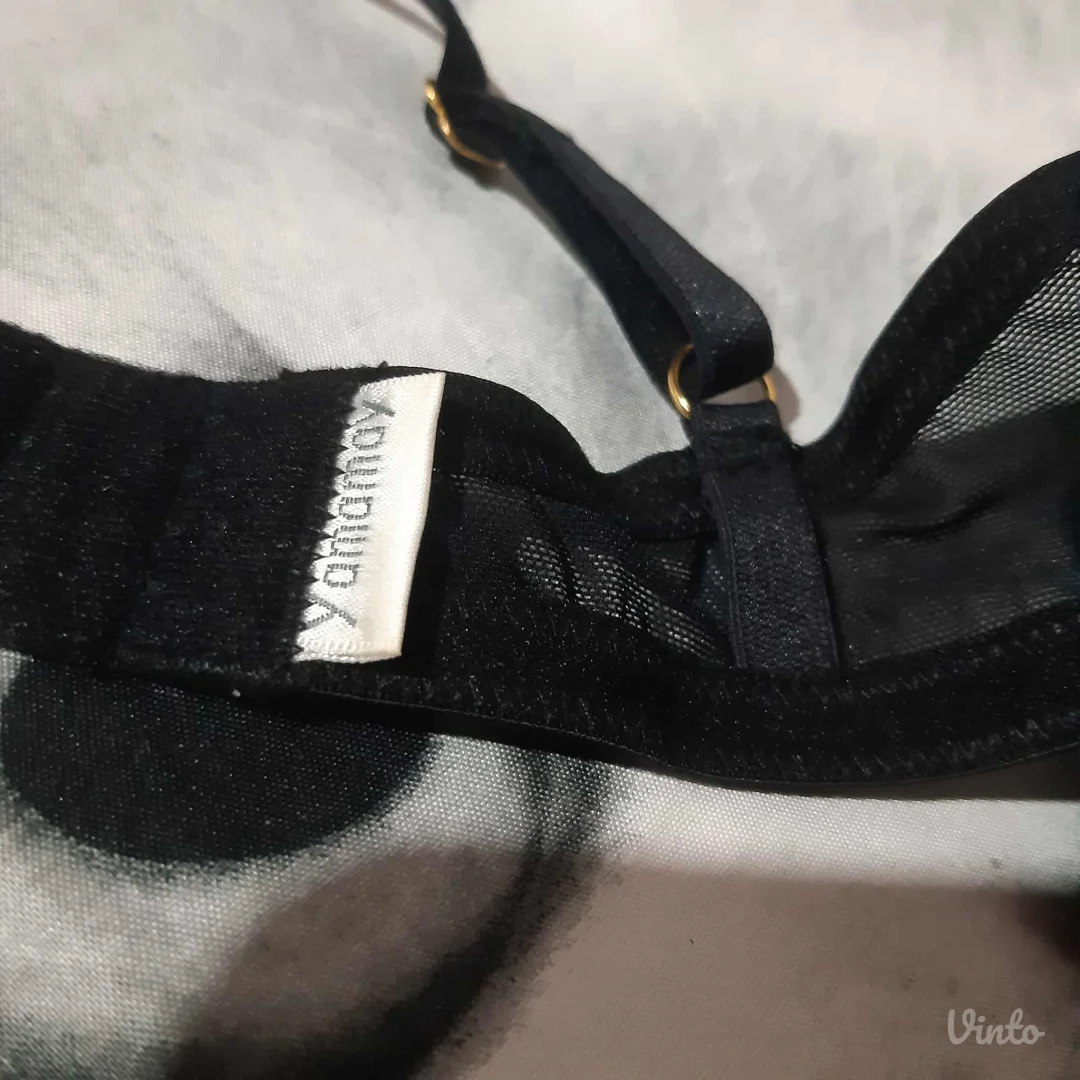 Dva Sexy crna brusa S