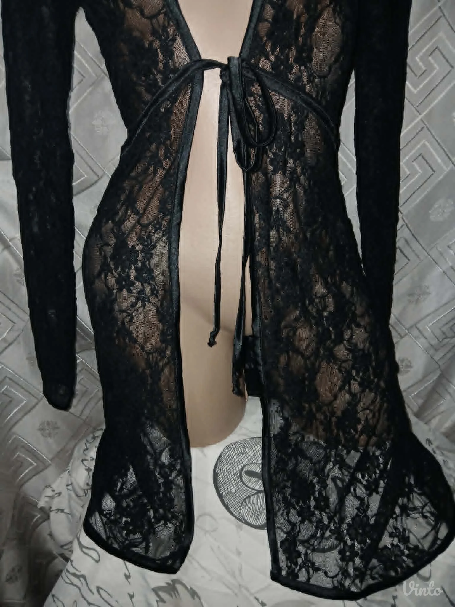 Cipkasti Crni ogrtac M/L