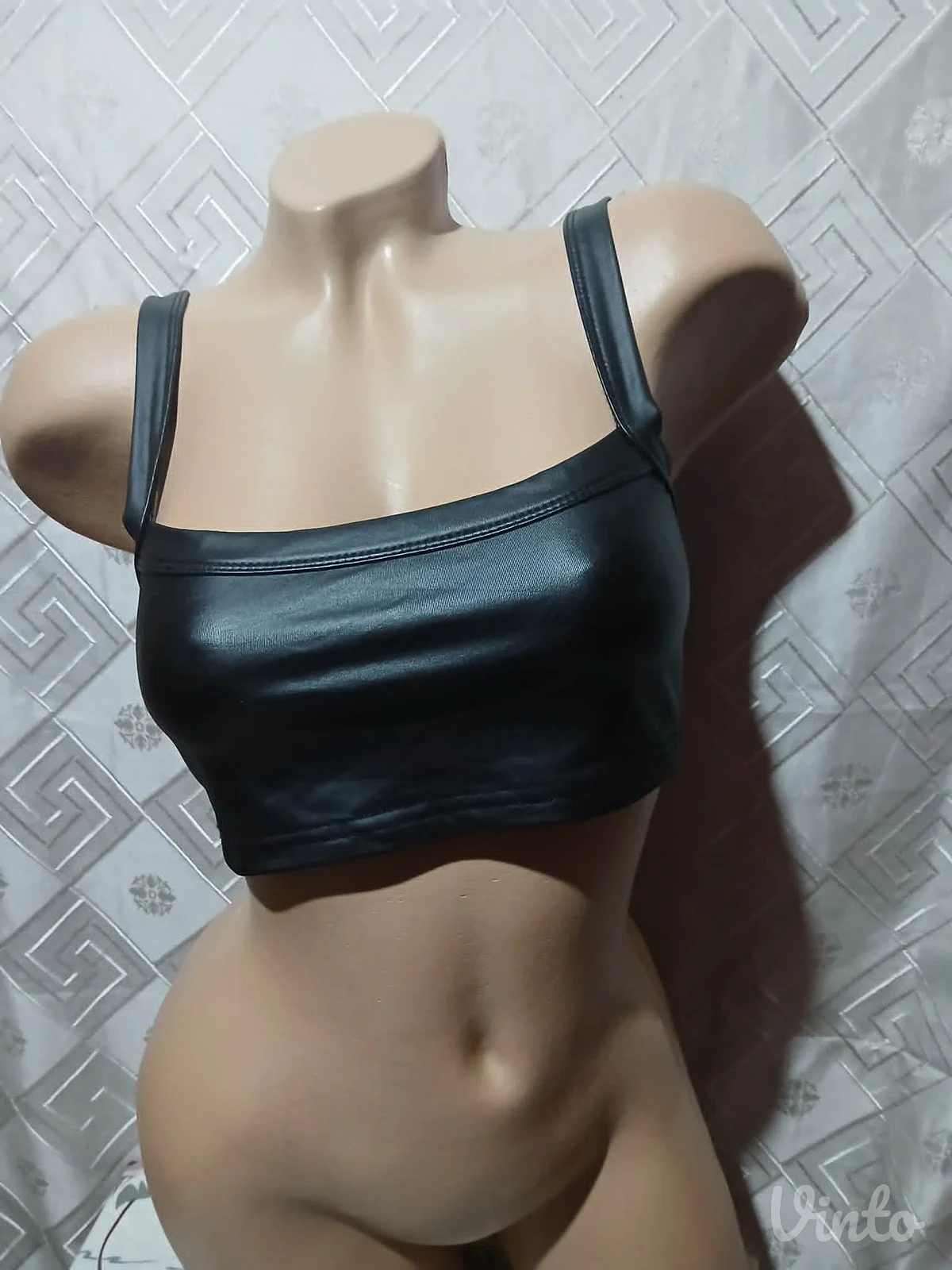 Latex/spandex top S