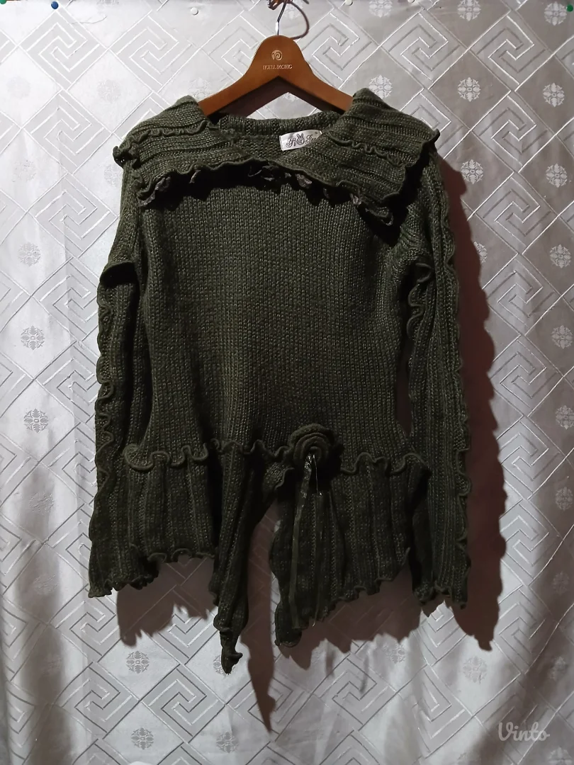 Neobican dzemperak S/M