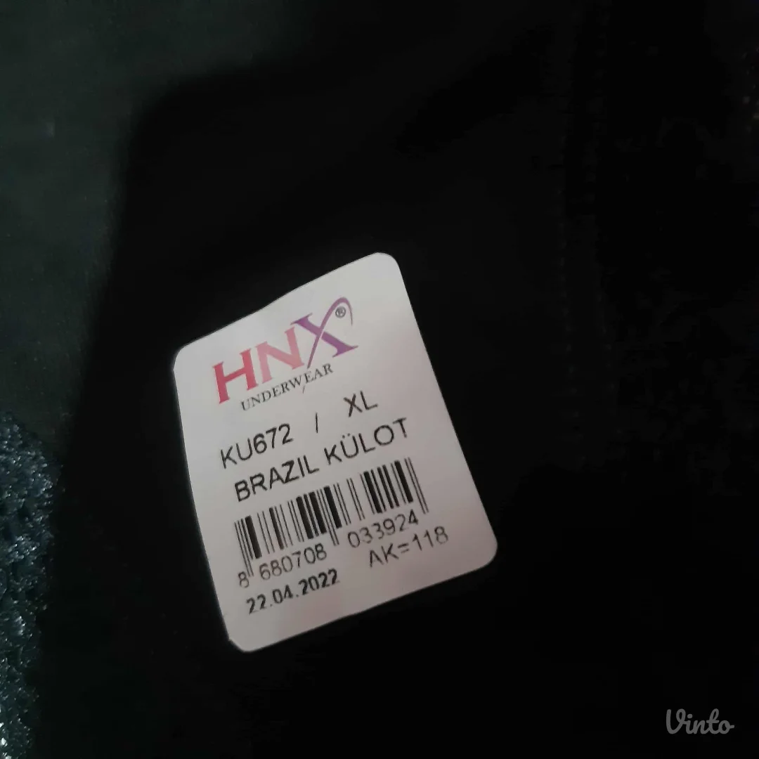 3 komada crnih gacica M Novo