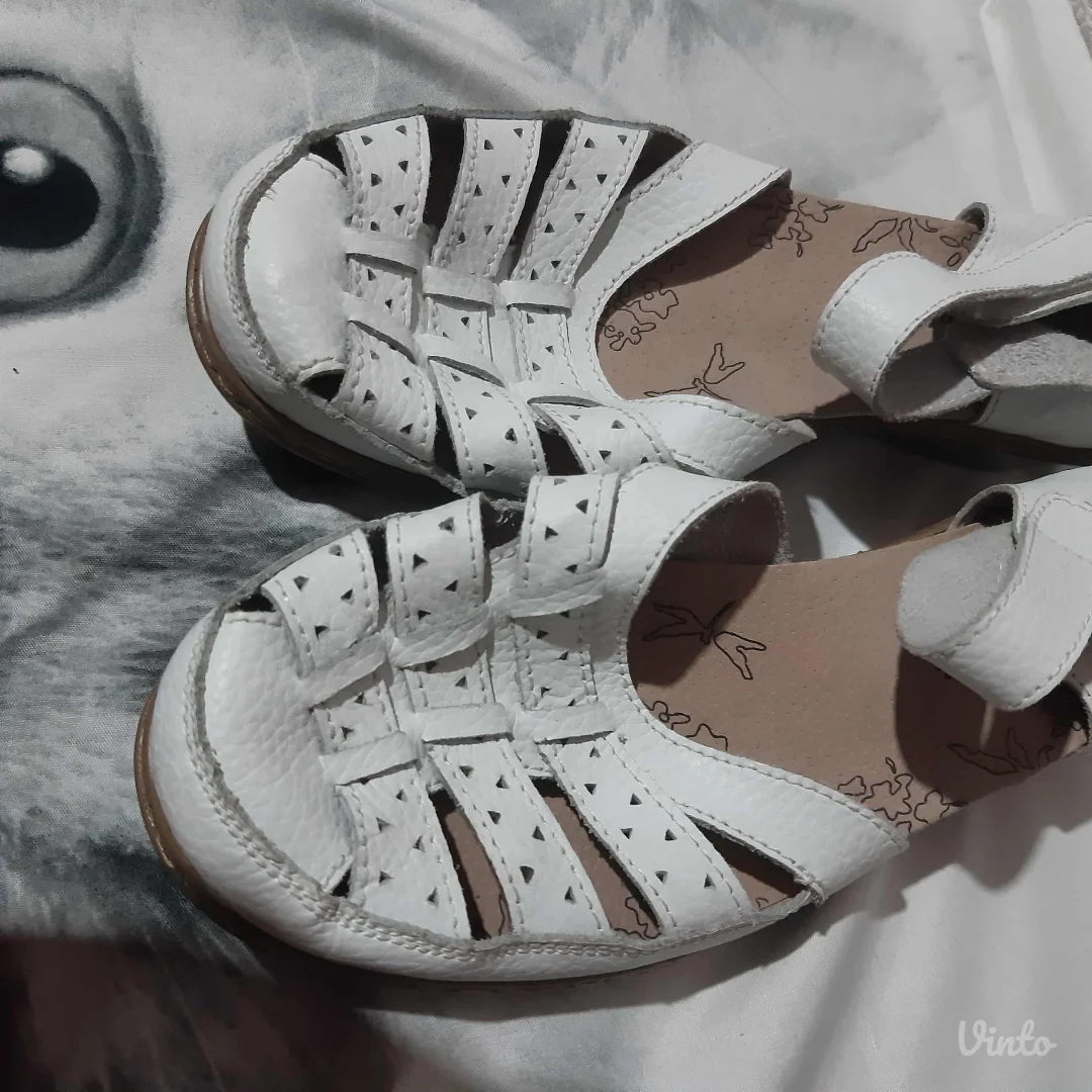 Bele Cipele/Sandale 39