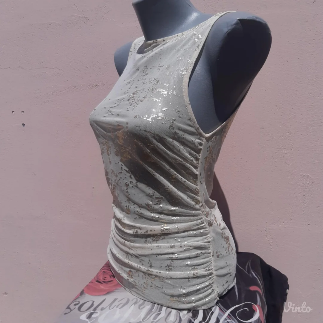 Reserved mrezasta bluza sa zlatnim detaljima S