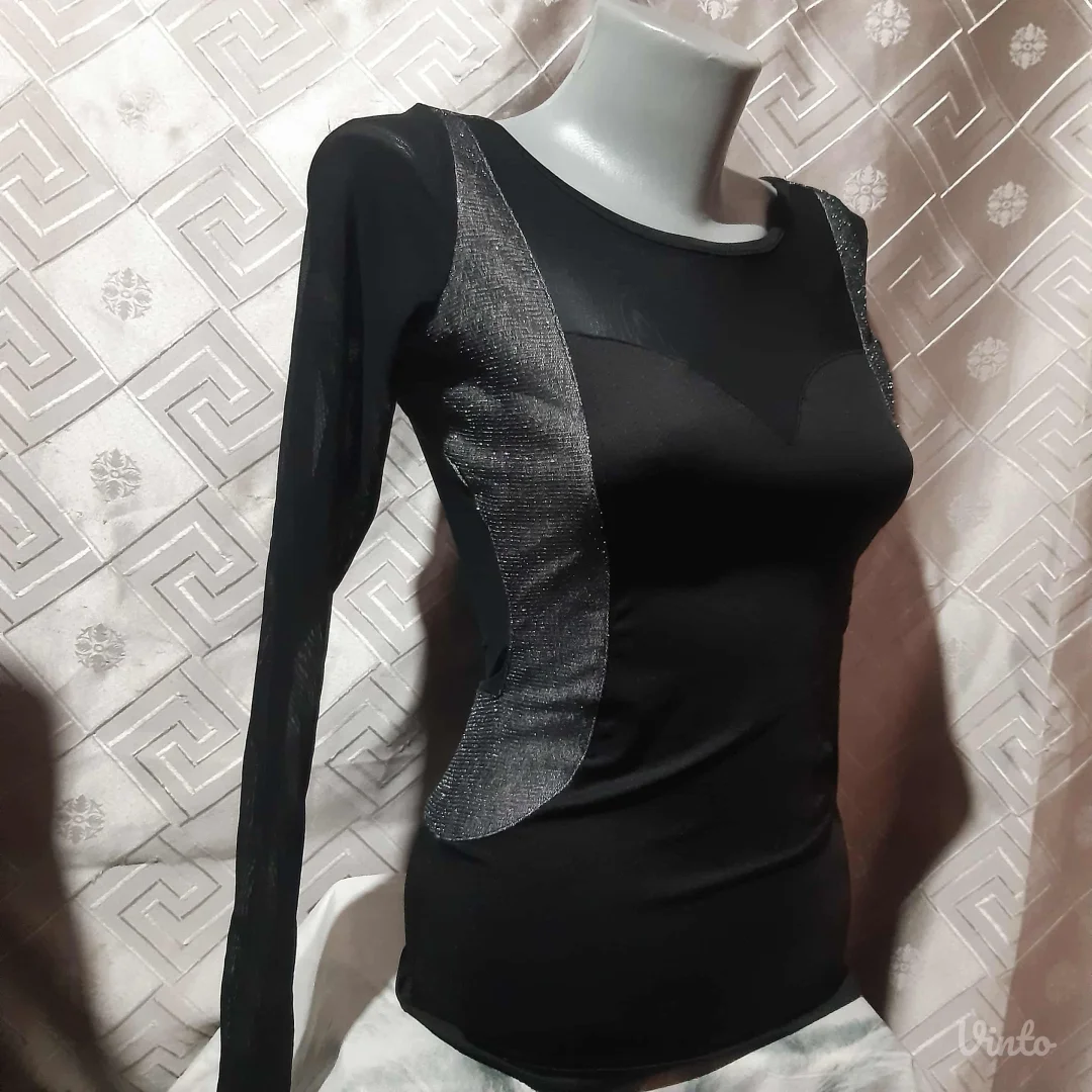 Crno/Srebrna bluza uz telo S