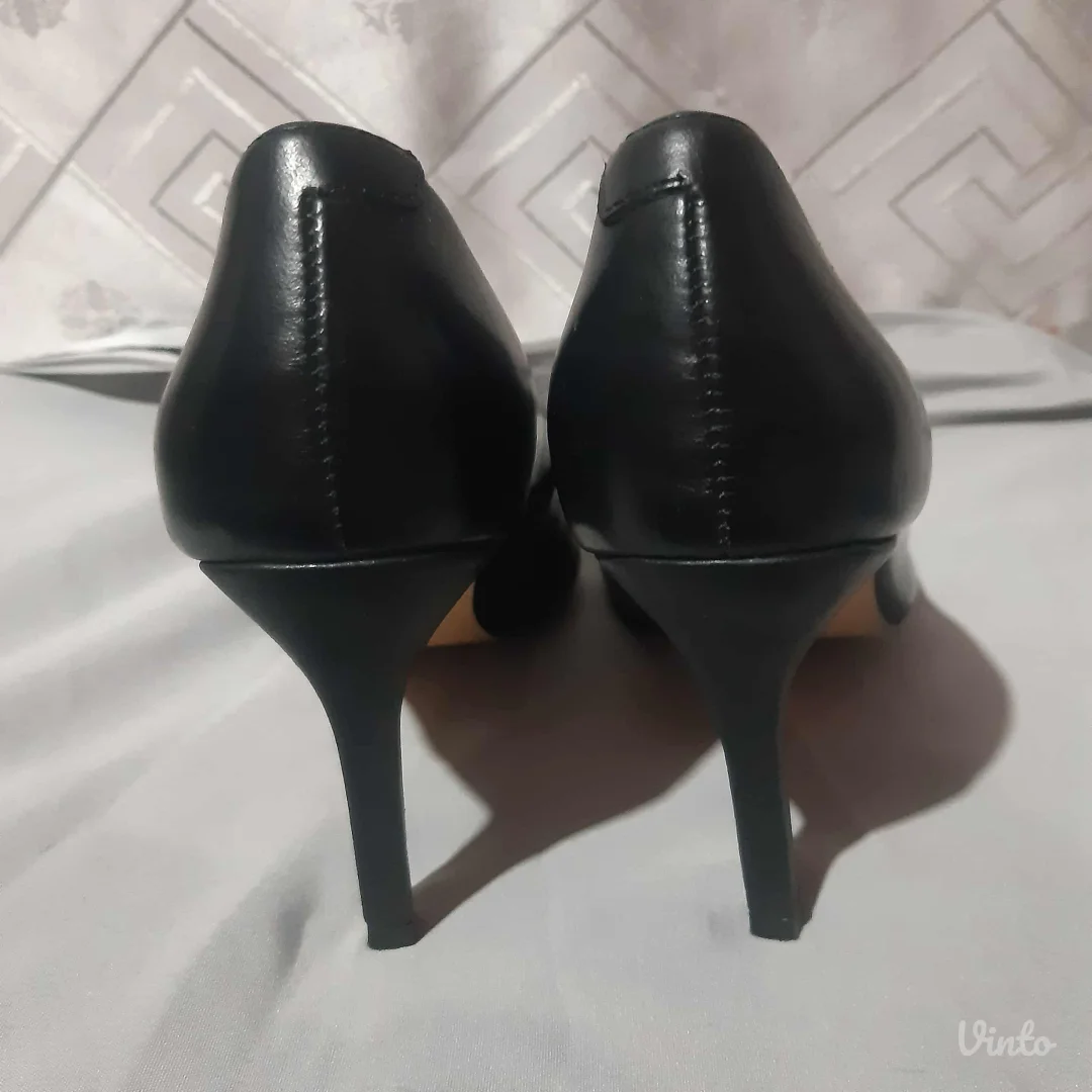 Cipele na štiklu Lasocki 37