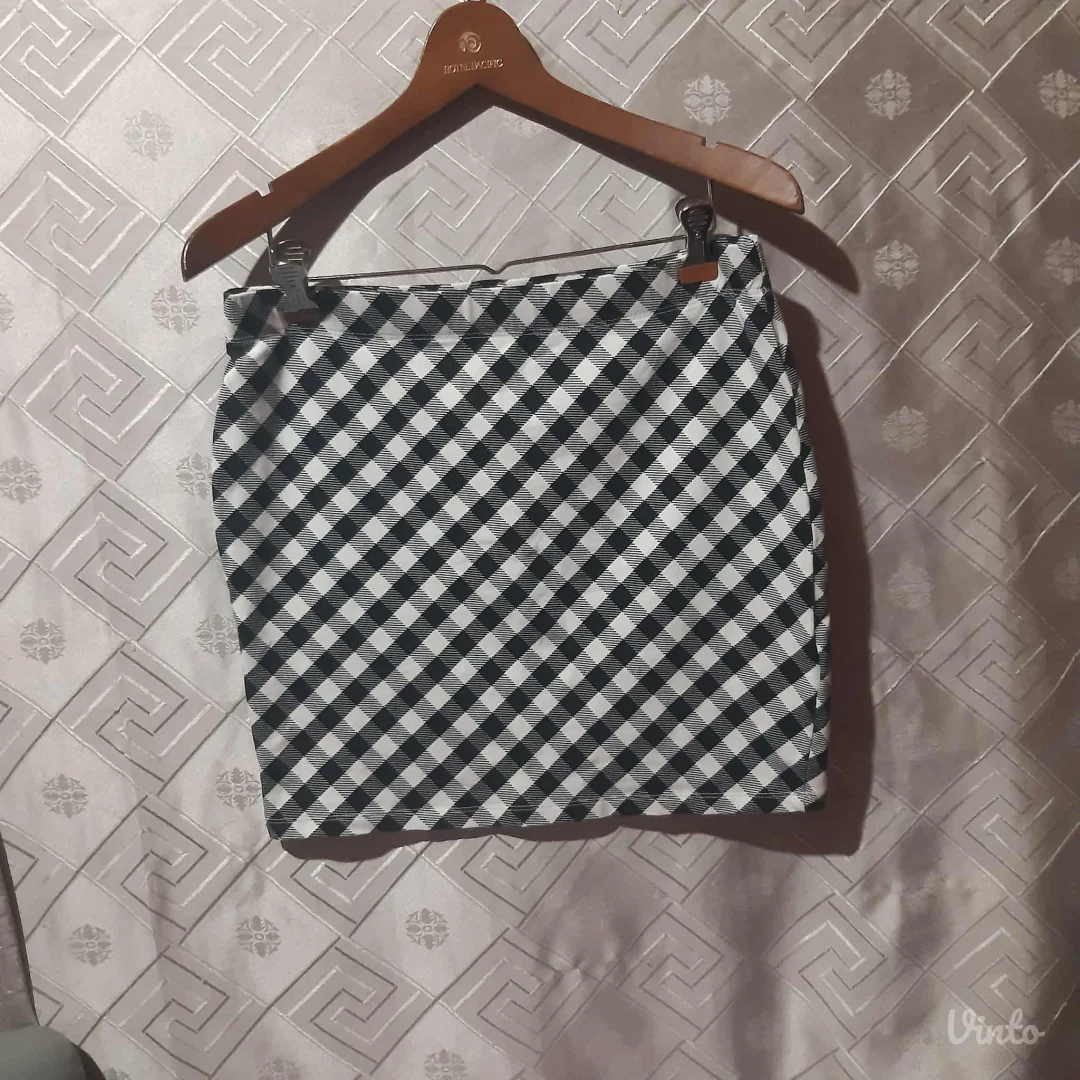 FB sister karirana mini suknja M/L