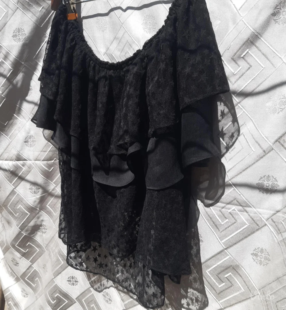 Zara basic leprsava bluza til/zvezdice L