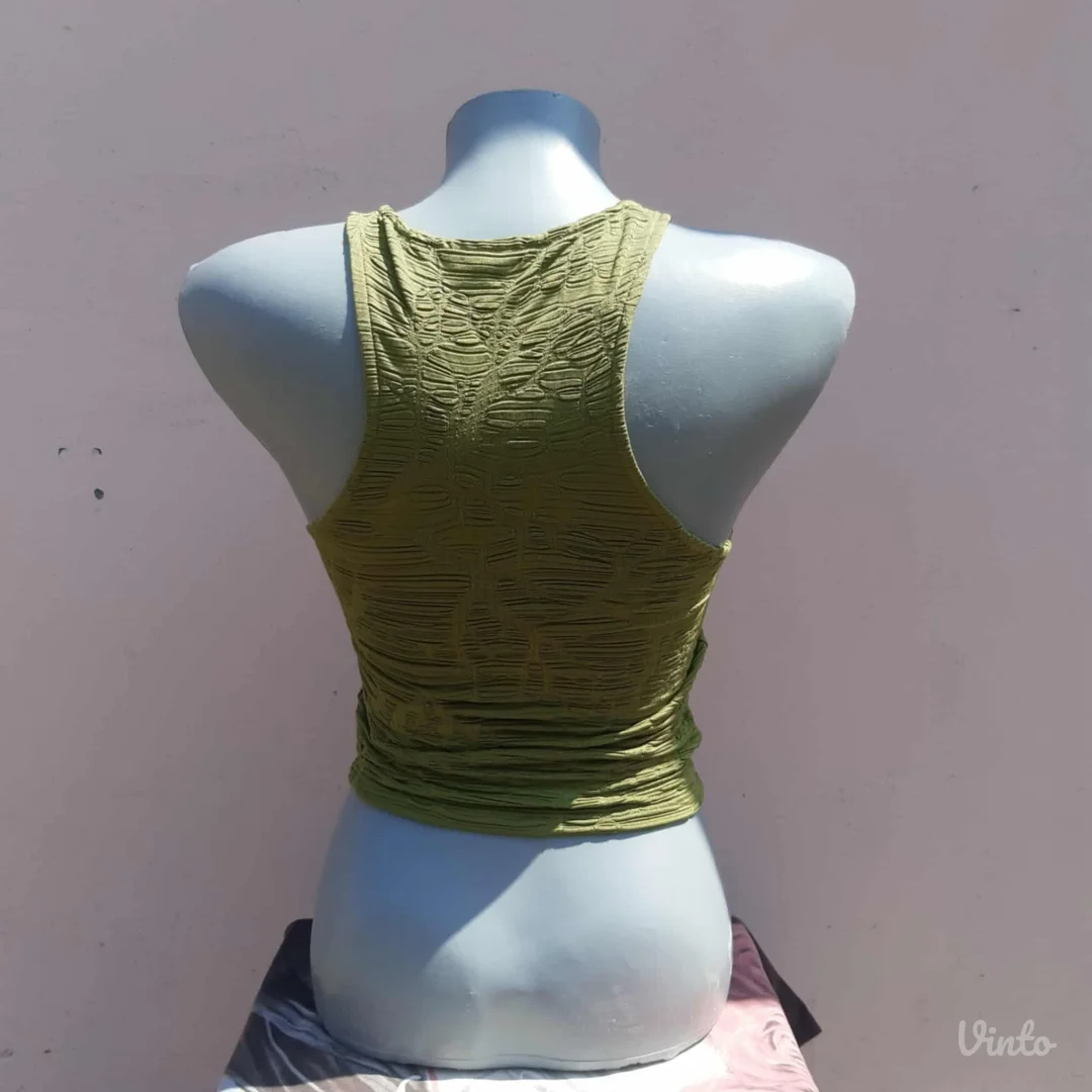 Bershka crop majica XS/S