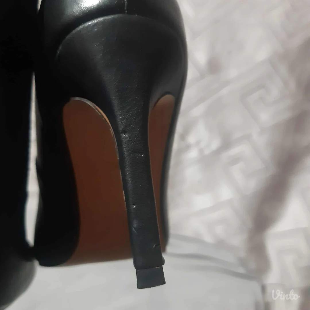 Cipele na štiklu Lasocki 37