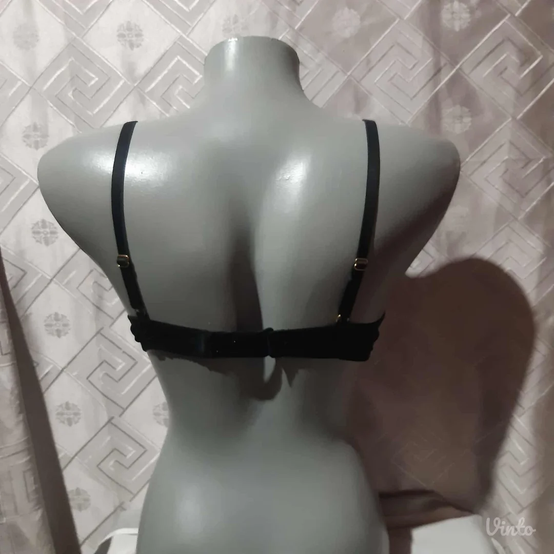 Dva Sexy crna brusa S