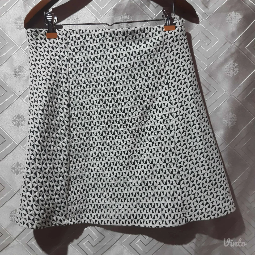 Orsay mini suknja A kroja M/L