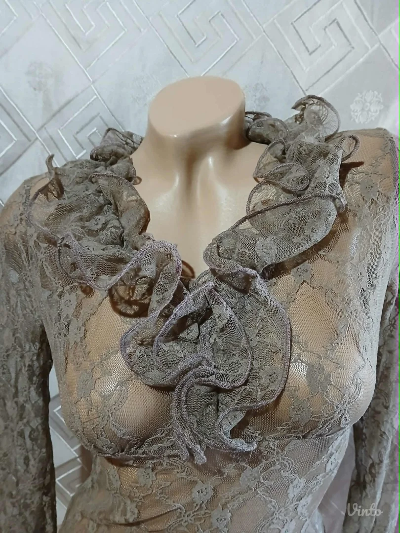 Čipkasta bluza sa karnerima S/M