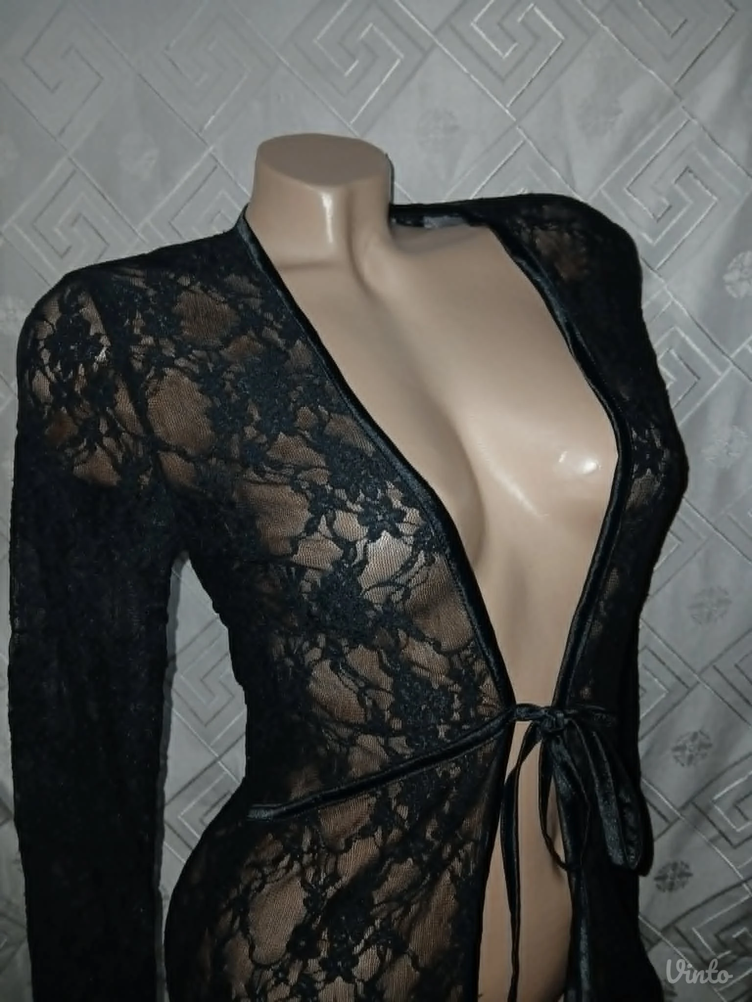 Cipkasti Crni ogrtac M/L