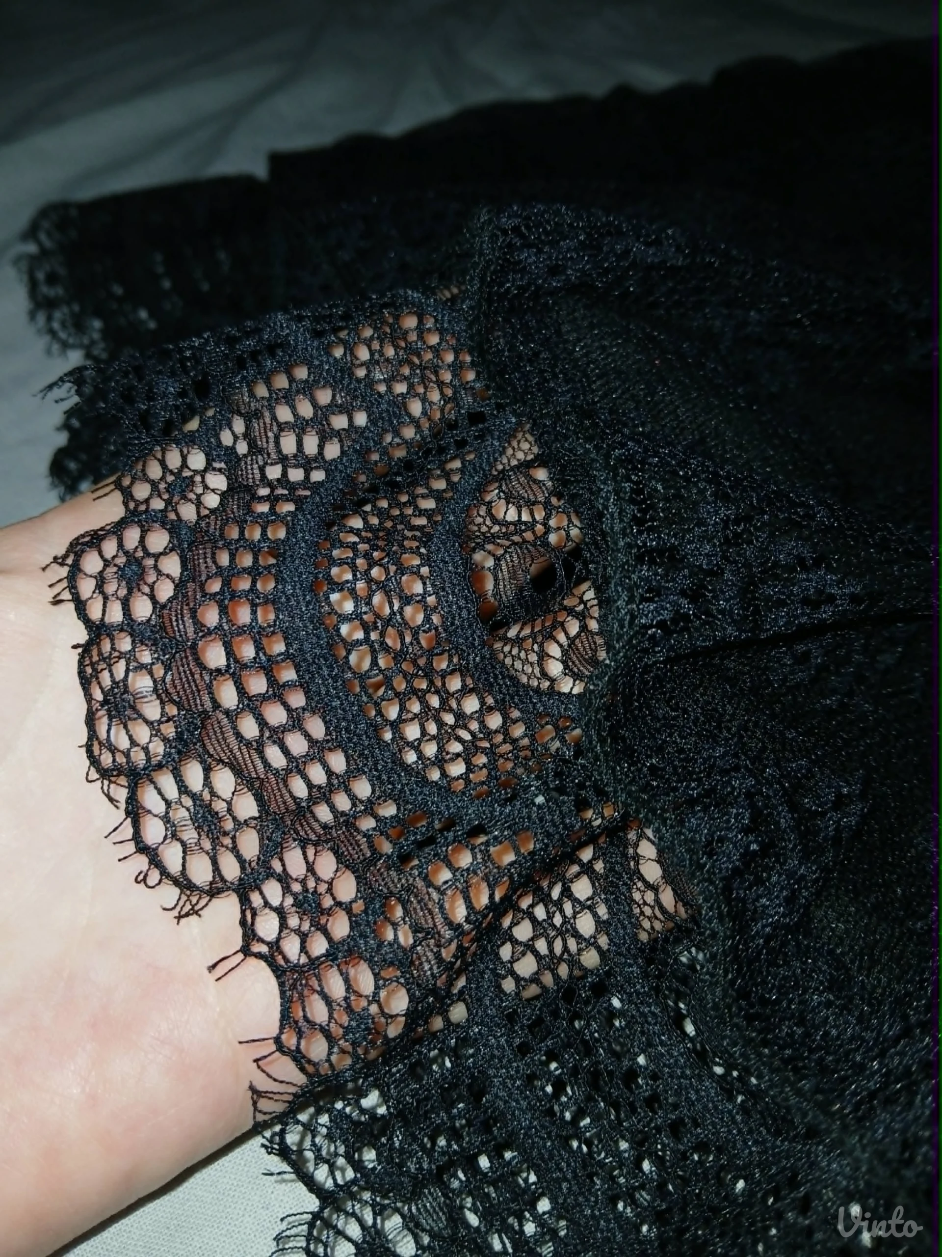 Goth crna cipkasta suknja/sorts M/L