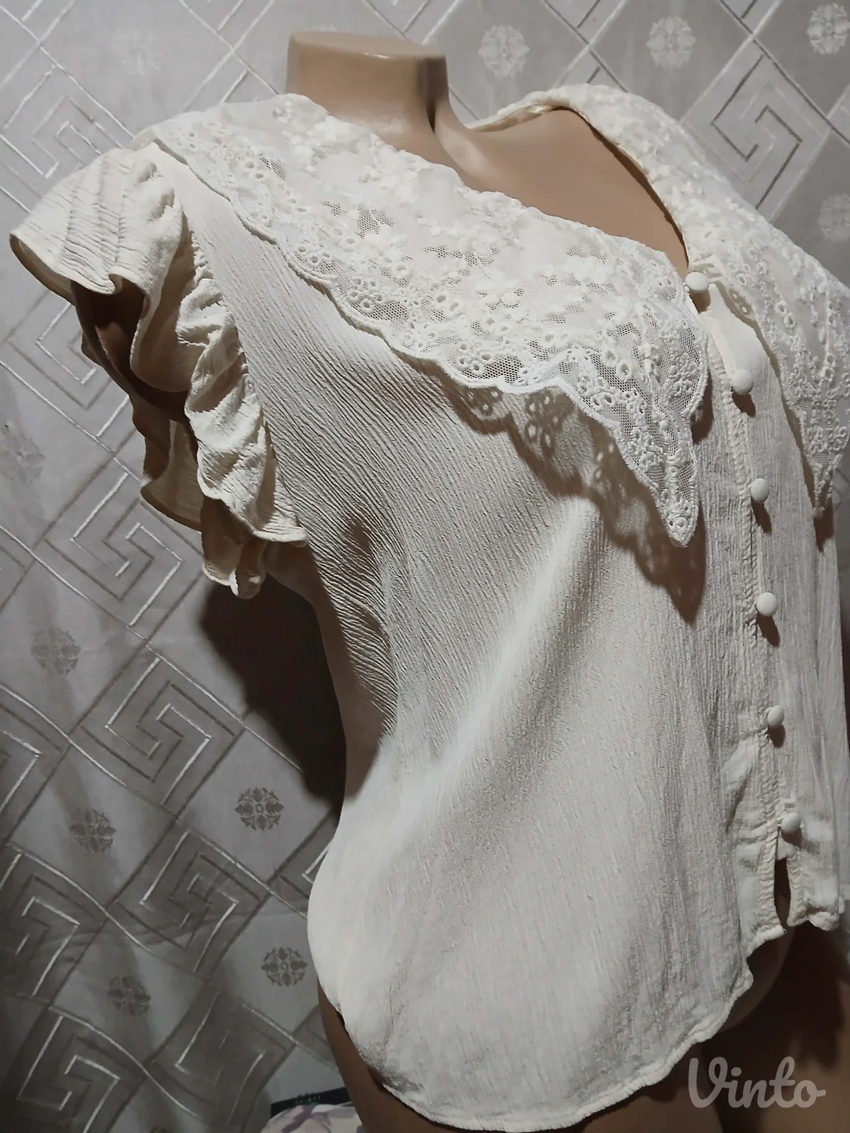 Zara krem bluza sa prelepom kragnom L