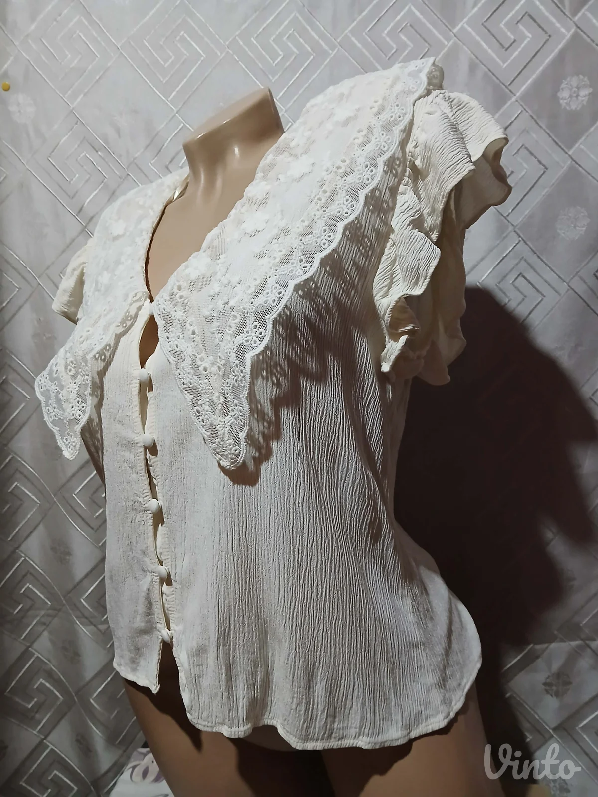 Zara krem bluza sa prelepom kragnom L