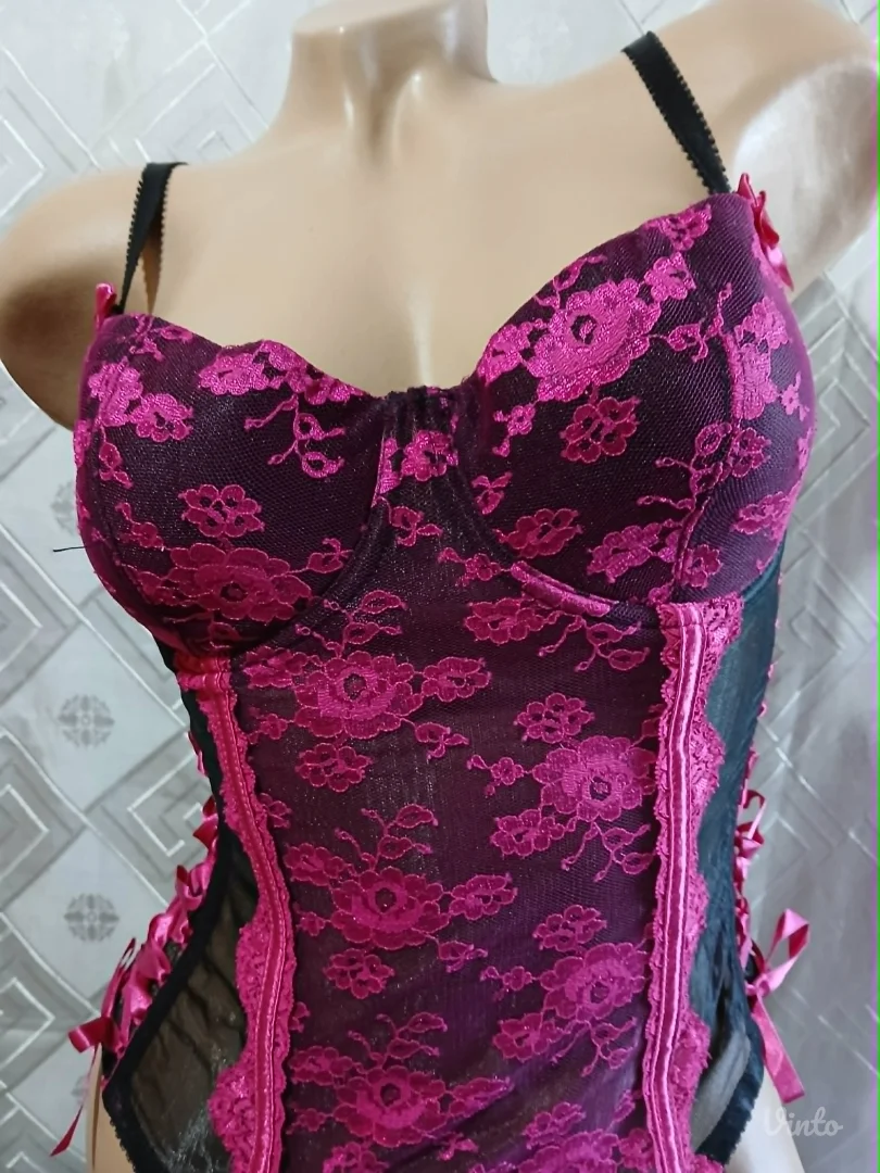 Sexy Pink/Crni Korset sa halterima 75C