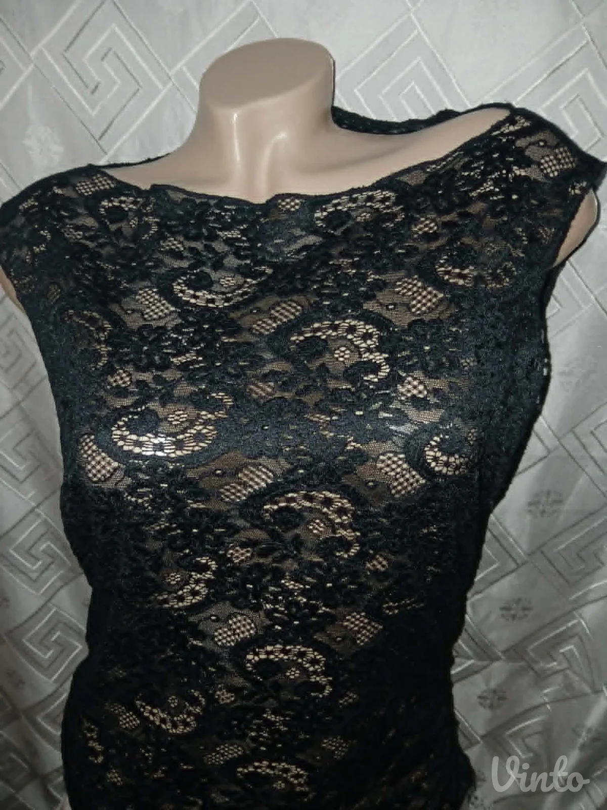Cipkasta crna bluza L/XL