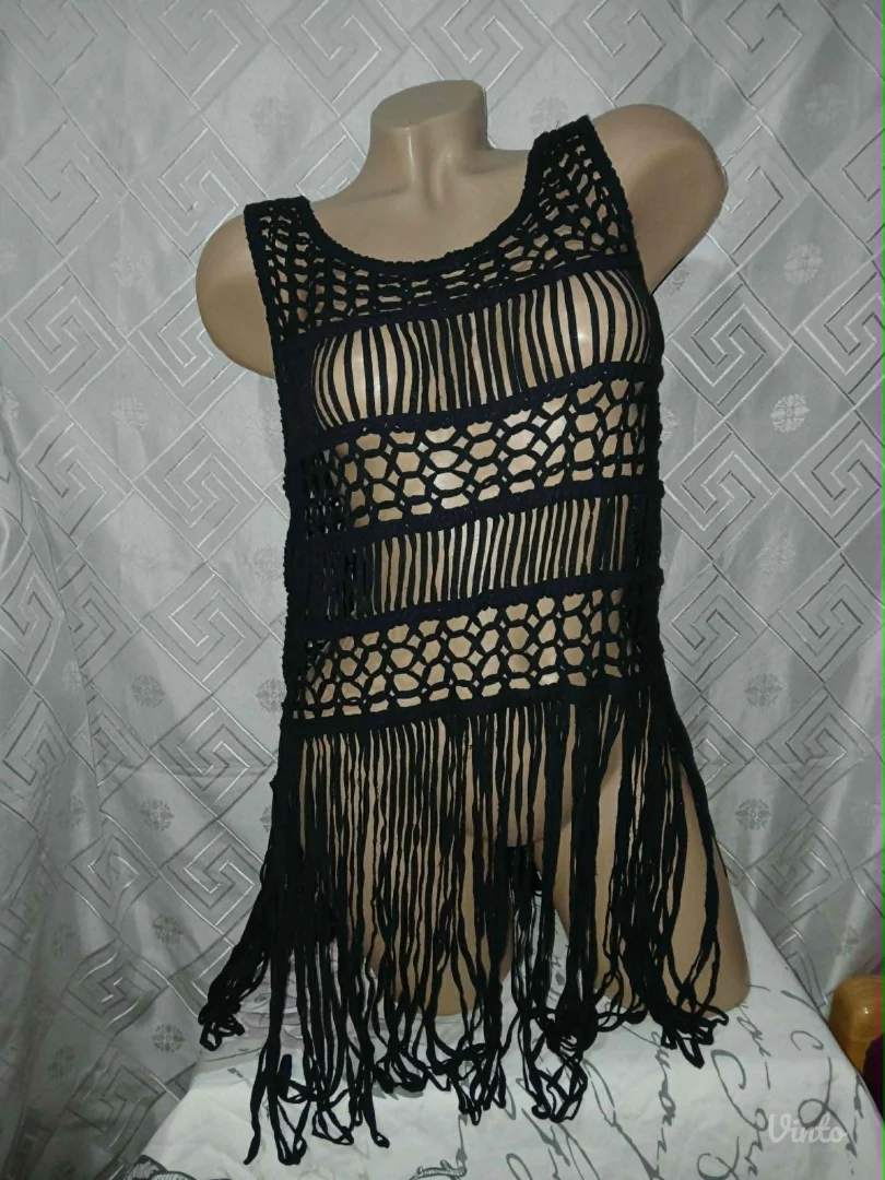Rupicasta crna bluza sa resama M/L Rasprodaja