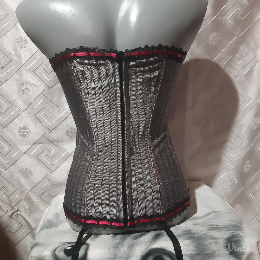 Korset sa halterima XS Novo sa manom