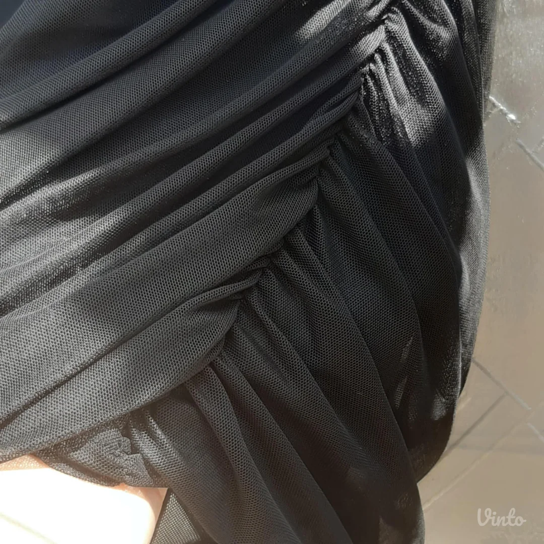 Pretty Little Thing top/suknja S-L