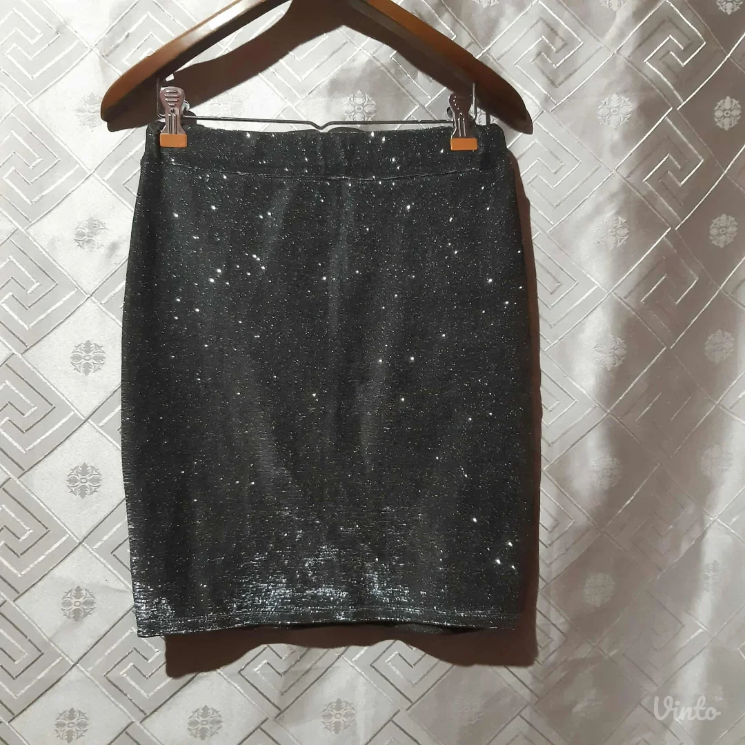 Mini suknja koja sija S/M