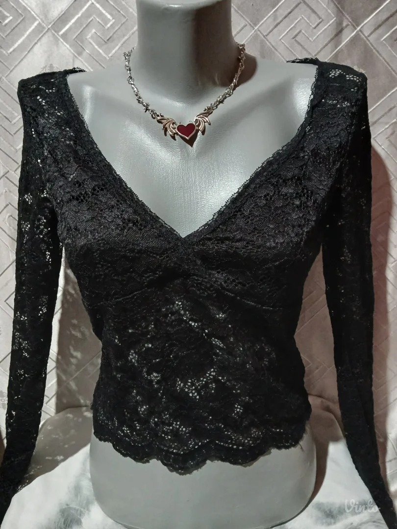 Goth Crop Cipkasta Crna bluza S