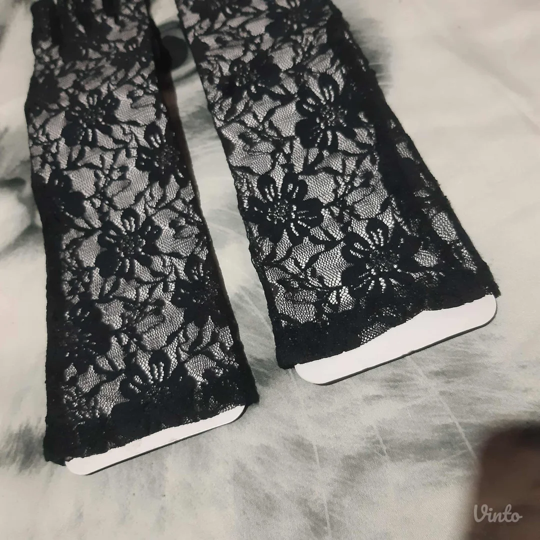 Nove Goth Cipkaste crne rukavice S