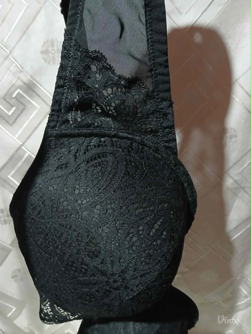 Lindex Crni Brus sa Cipkom 95B