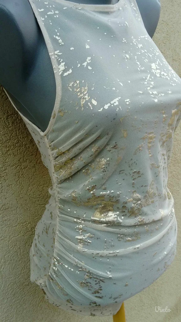 Reserved mrezasta bluza sa zlatnim detaljima S Rasprodaja