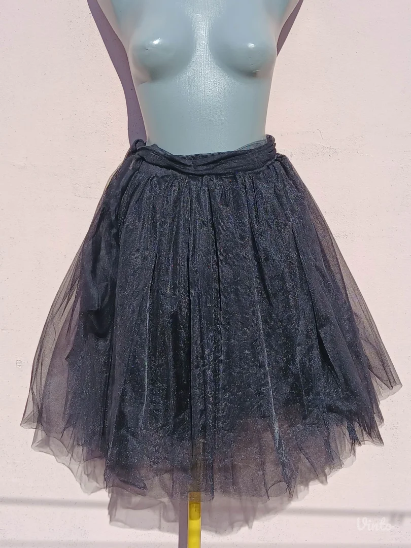 Goth Crna pufnasta suknja til mrezica S/M