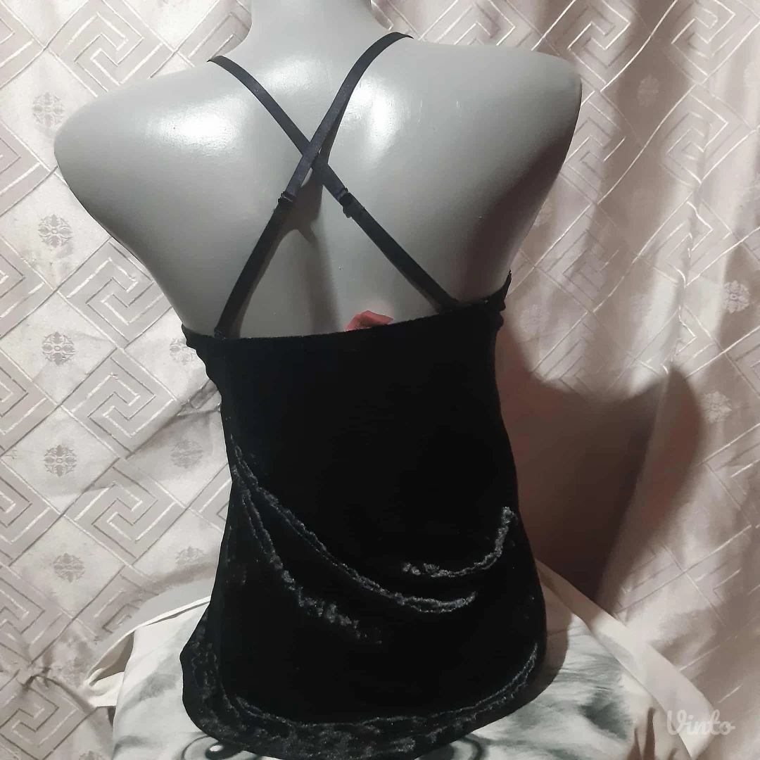 Hunkemoller plišana crna majica S-M