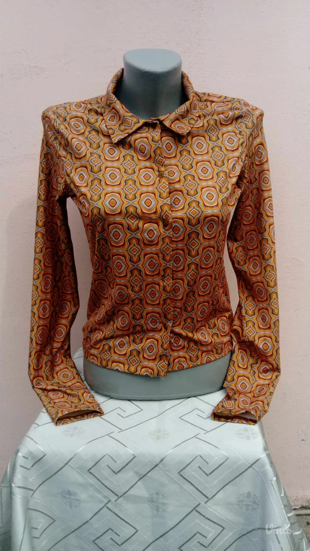 Pull and Bear Retro kosulja S