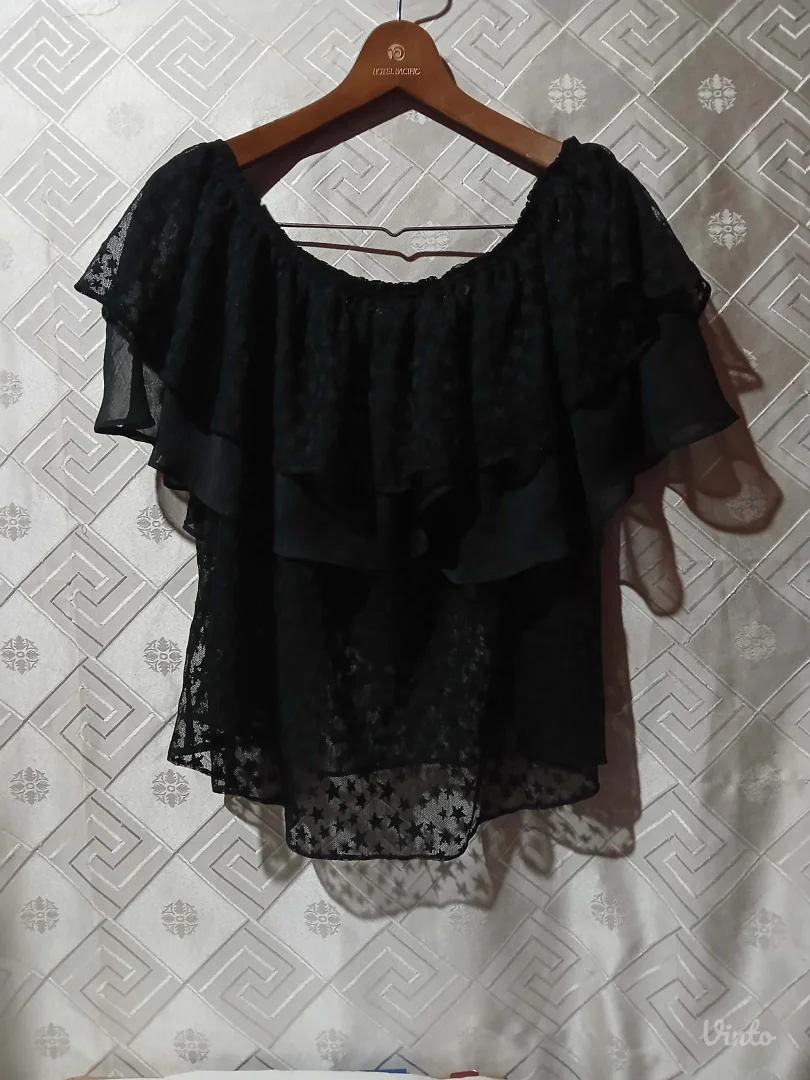 Zara basic leprsava bluza til/zvezdice L