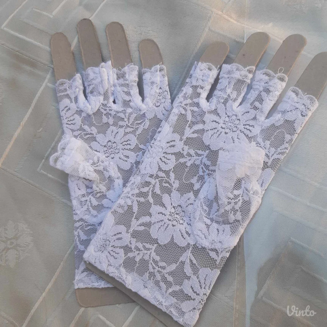 Nove Goth Čipkaste Bele  rukavice XS/S