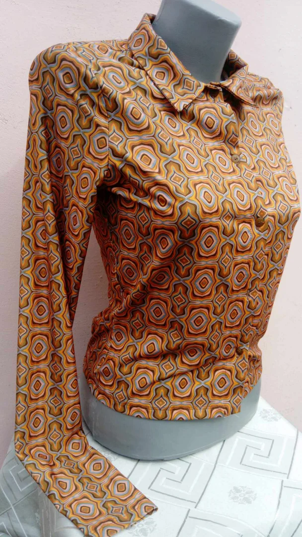 Pull and Bear Retro kosulja S