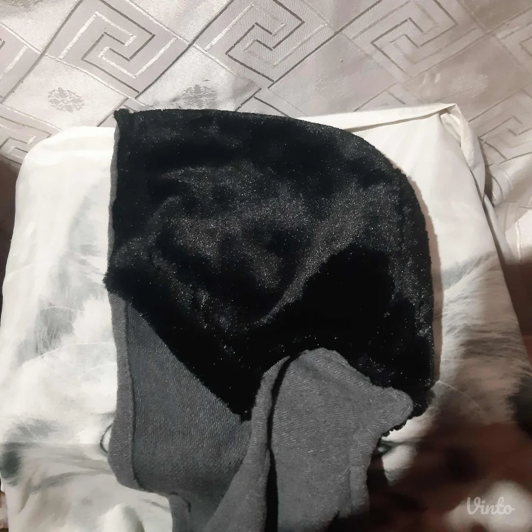 Topla kapa sa salom 2u1