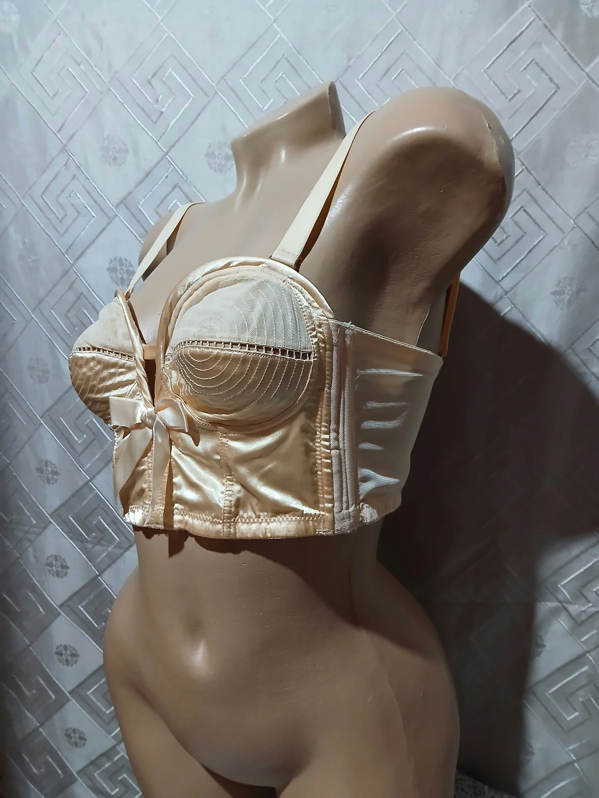Bettie Page Vintage Style Overwire Bra 75A
